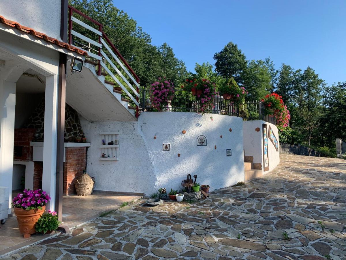 Ai Cerri Di Remi Hotel Lauria Inferiore Exterior photo